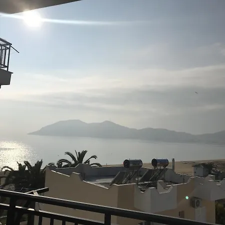 Holiday Sea Front 2 * Nea Iraklitsa