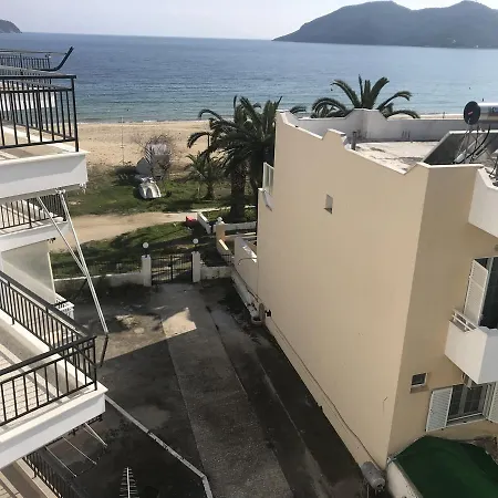 Holiday Sea Front 2 * Nea Iraklitsa